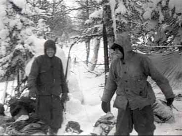 Смерть, идущая по следу… (интернет-версия) - Dyatloff_group_i_381.jpg
