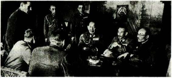 Я дрался с самураями. От Халхин-Гола до Порт-Артура - i_147.jpg