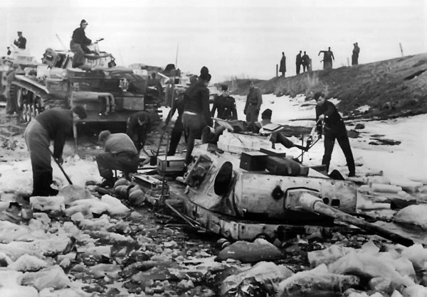 Освобождение 1943. «От Курска и Орла война нас довела...» - i_011.jpg