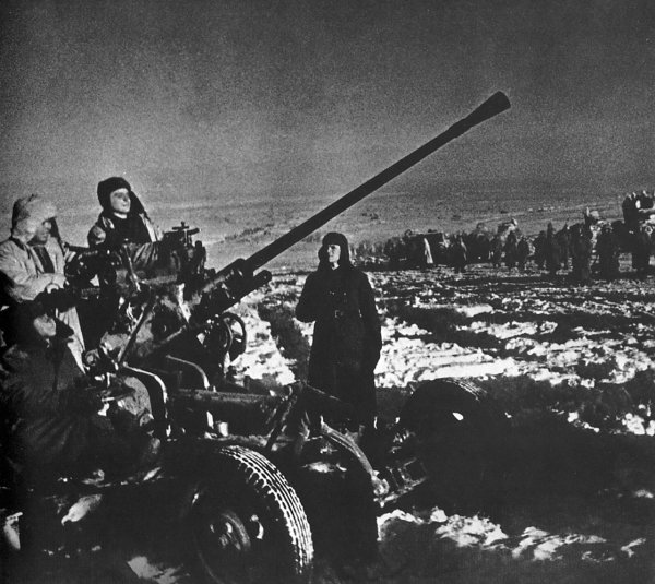 Освобождение 1943. «От Курска и Орла война нас довела...» - i_012.jpg