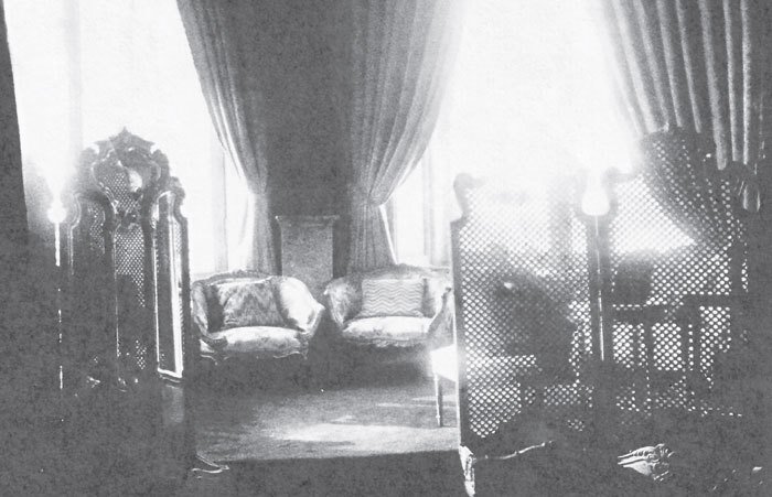 Зимний дворец. Люди и стены. История императорской резиденции. 1762-1917 - i_156.jpg