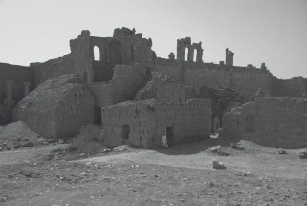 История ислама. Исламская цивилизация от рождения до наших дней - i_060.jpg