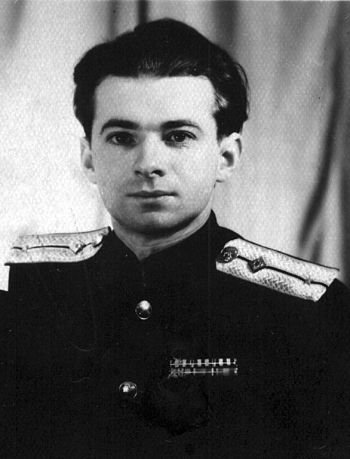 Фронтовые разведчики. «Я ходил за линию фронта» - i_034.jpg