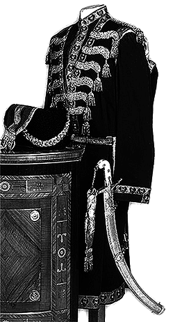 Люди Зимнего дворца. Монаршие особы, их фавориты и слуги - i_104.png