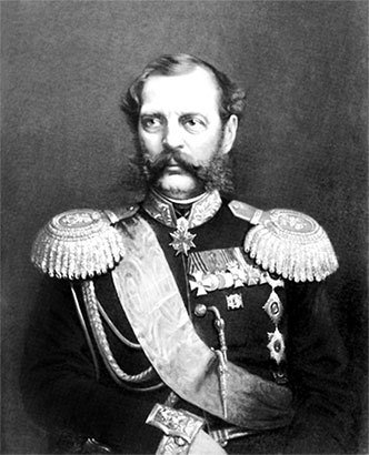 Люди Зимнего дворца. Монаршие особы, их фавориты и слуги - i_146.jpg