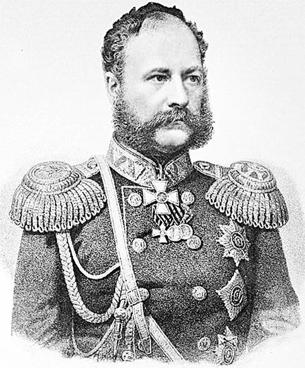 Люди Зимнего дворца. Монаршие особы, их фавориты и слуги - i_247.jpg