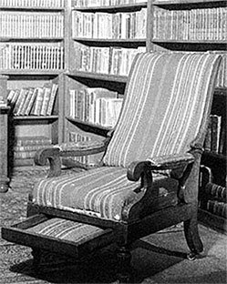 Люди Зимнего дворца. Монаршие особы, их фавориты и слуги - i_399.jpg
