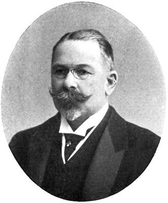 Люди Зимнего дворца. Монаршие особы, их фавориты и слуги - i_435.jpg