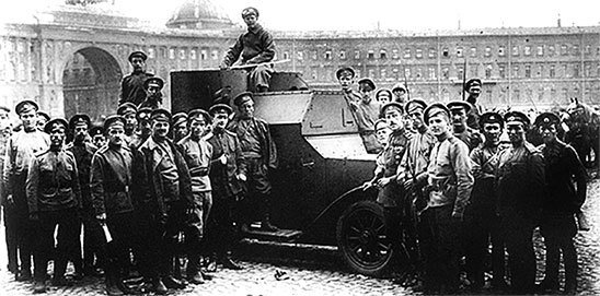 Люди Зимнего дворца. Монаршие особы, их фавориты и слуги - i_540.jpg