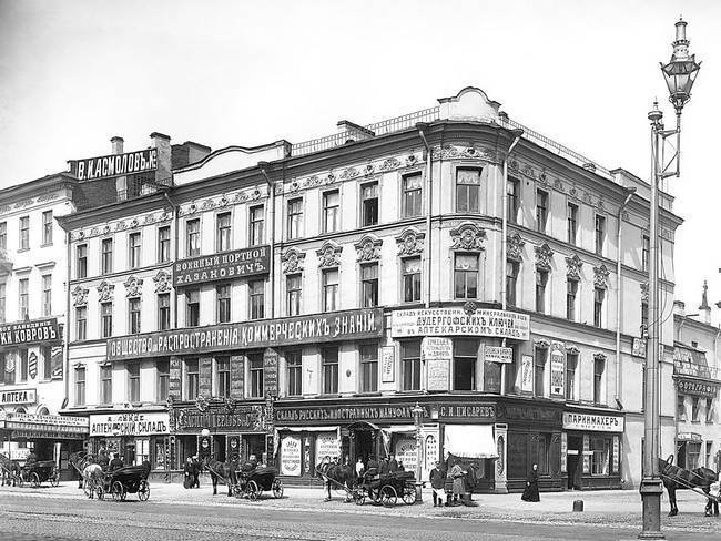 Невский проспект. Дом за домом - i_245.jpg