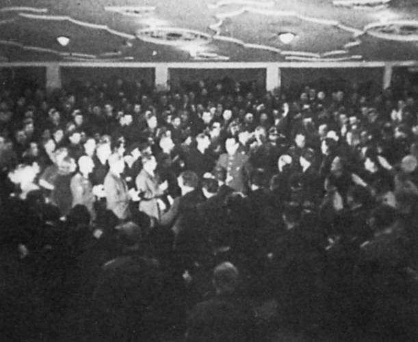 Власов против Сталина. Трагедия Русской освободительной армии, 1944–1945 - i_021.jpg