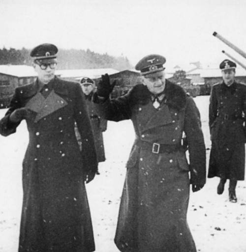 Власов против Сталина. Трагедия Русской освободительной армии, 1944–1945 - i_028.jpg