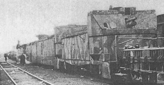 Крепости на колесах: История бронепоездов - i_091.jpg