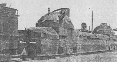 Крепости на колесах: История бронепоездов - i_099.jpg