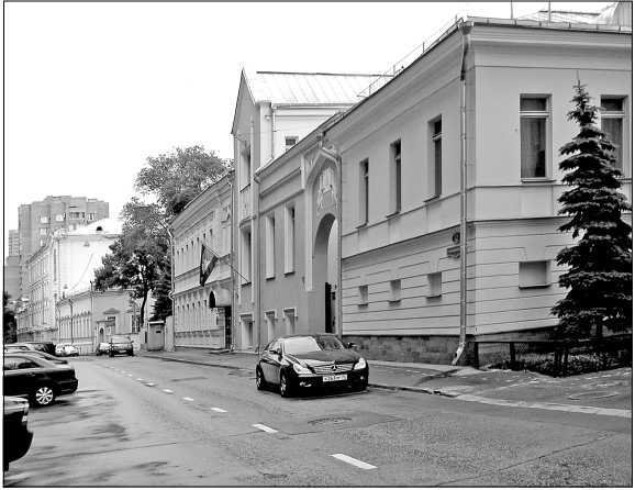 Остоженка. От Остоженки до Тверской - i_054.jpg