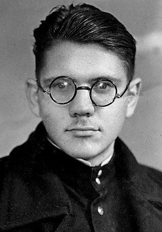Детская книга войны - Дневники 1941-1945 - Krometogochtonadobylopomogatmateri.jpg