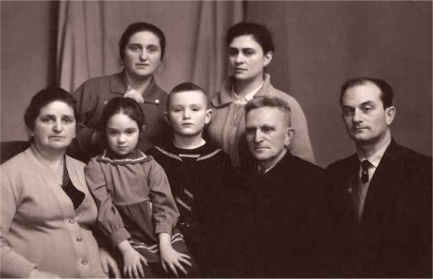В тени сталинских высоток. Исповедь архитектора - _10.jpg