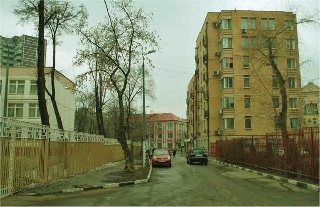 В тени сталинских высоток. Исповедь архитектора - _24.jpg