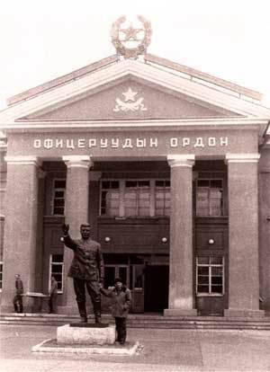 В тени сталинских высоток. Исповедь архитектора - _44.jpg