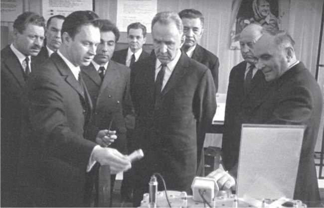 Александр Иванович Шокин. Портрет на фоне эпохи - i_154.jpg
