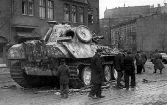 Берлин 45-го: Сражения в логове зверя - _003_pzv_panther_poznan.jpg