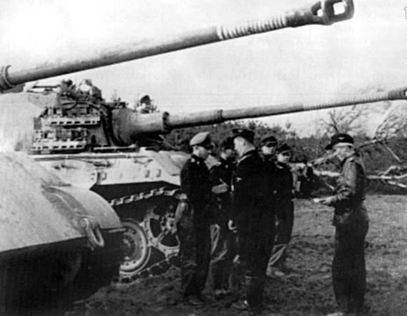 Берлин 45-го: Сражения в логове зверя - _026_arnswalde_tiger_503_ss.jpg