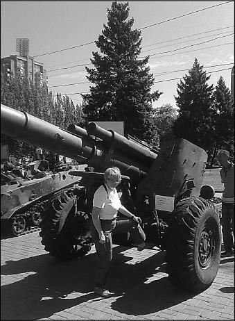 В окопах Донбасса. Крестный путь Новороссии - i_038.jpg