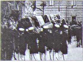 Исторические хроники с Николаем Сванидзе. Книга 1. 1913-1933 - i_017.jpg