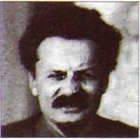 Исторические хроники с Николаем Сванидзе. Книга 1. 1913-1933 - i_076.jpg