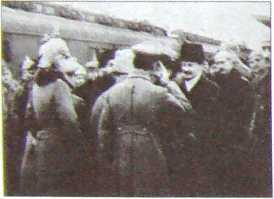Исторические хроники с Николаем Сванидзе. Книга 1. 1913-1933 - i_079.jpg