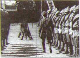 Исторические хроники с Николаем Сванидзе. Книга 1. 1913-1933 - i_110.jpg