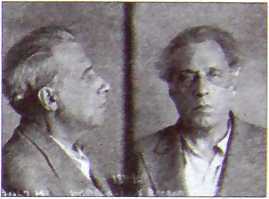 Исторические хроники с Николаем Сванидзе. Книга 1. 1913-1933 - i_131.jpg