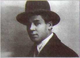Исторические хроники с Николаем Сванидзе. Книга 1. 1913-1933 - i_145.jpg