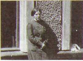 Исторические хроники с Николаем Сванидзе. Книга 1. 1913-1933 - i_161.jpg