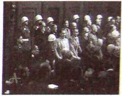 Исторические хроники с Николаем Сванидзе. Книга 2. 1934-1953 - i_135.jpg