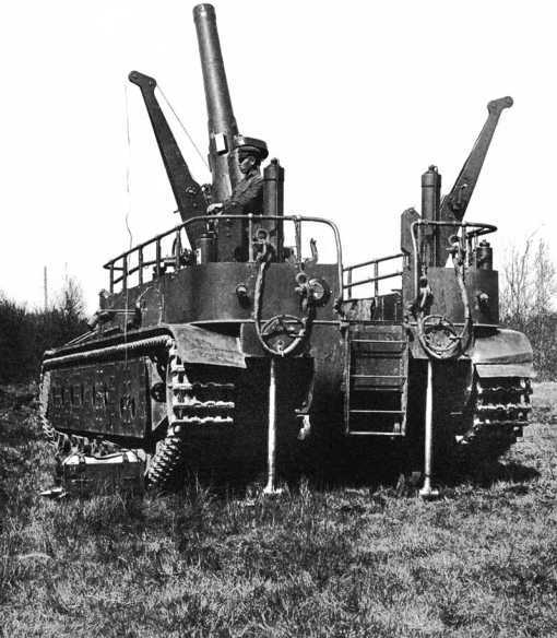 Советский тяжелый танк Т-35<br />(«Сталинский монстр») - i_185.jpg