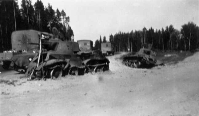 1941. «Последний парад» мехкорпусов Красной Армии - i_025.jpg