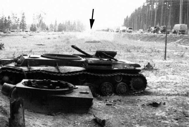 1941. «Последний парад» мехкорпусов Красной Армии - i_029.jpg