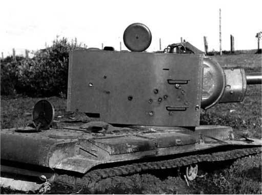 1941. «Последний парад» мехкорпусов Красной Армии - i_077.jpg