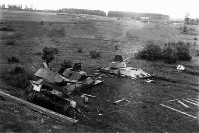 1941. «Последний парад» мехкорпусов Красной Армии - i_085.jpg