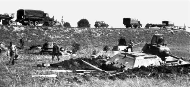1941. «Последний парад» мехкорпусов Красной Армии - i_089.jpg