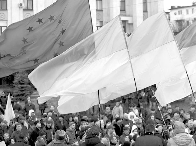 Кража, или Белое солнце Крыма - i_025.jpg