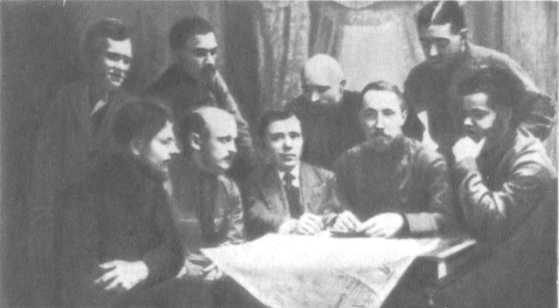 Солдат революции<br />(о Н. И. Подвойском) - i_014.jpg
