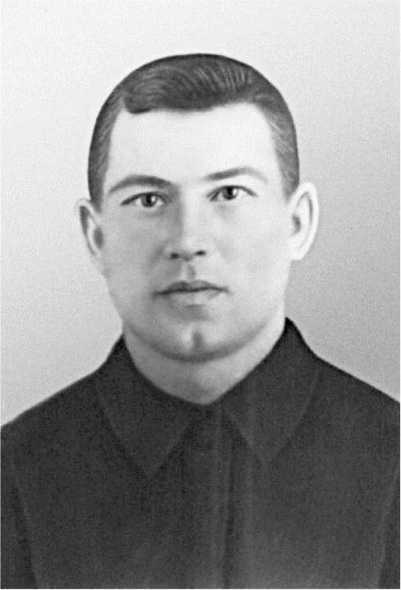 Ад-184<br />(Советские военнопленные, бывшие узники вяземских «дулагов», вспоминают) - i_145.jpg