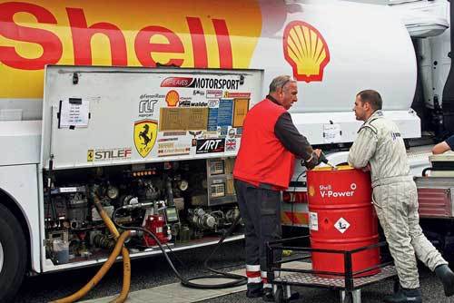 Нефть до эпохи нефти. История "чёрного золота" до начала XX века (СИ) - i_025.jpg