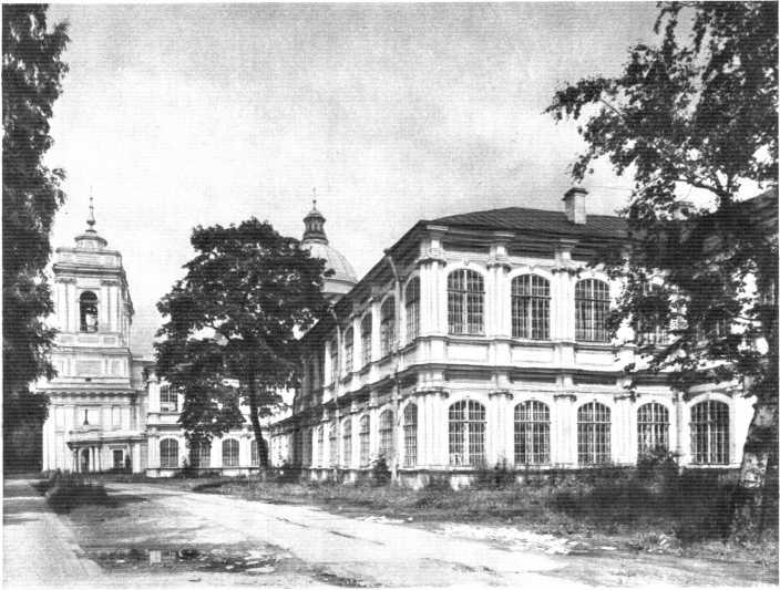 Александро-Невская лавра. Архитектурный ансамбль и памятники Некрополей - img_32